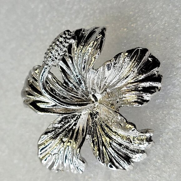 Rhodium Hibiscus Brooch Pin Medium Size - Picture 1 of 6